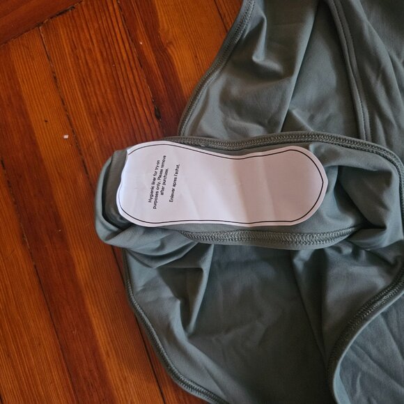 Everlane 1-Piece Sage Swimsuit Size Large, NWT - Picture 7 of 8